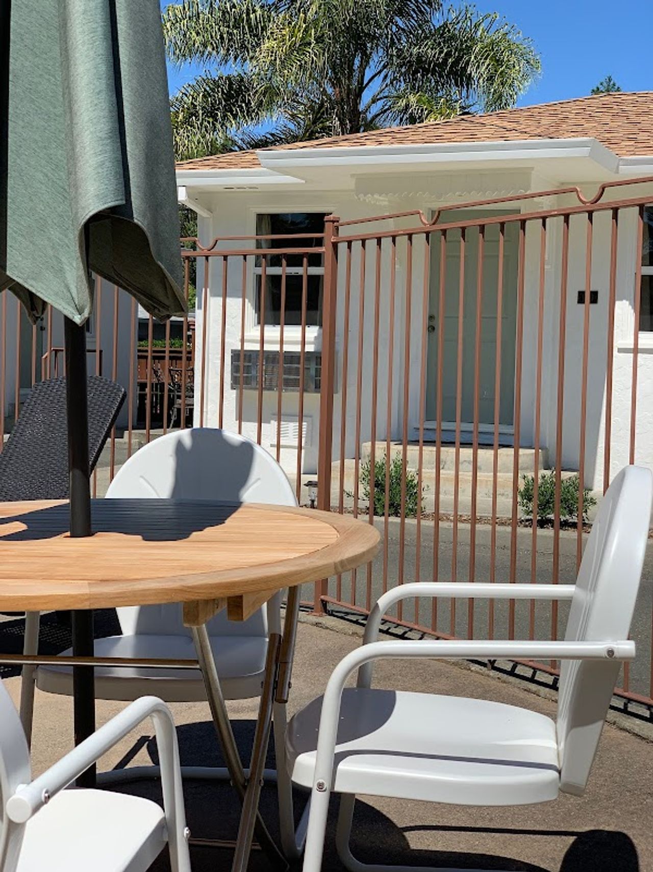 Photo of Carlin's Cottage Court