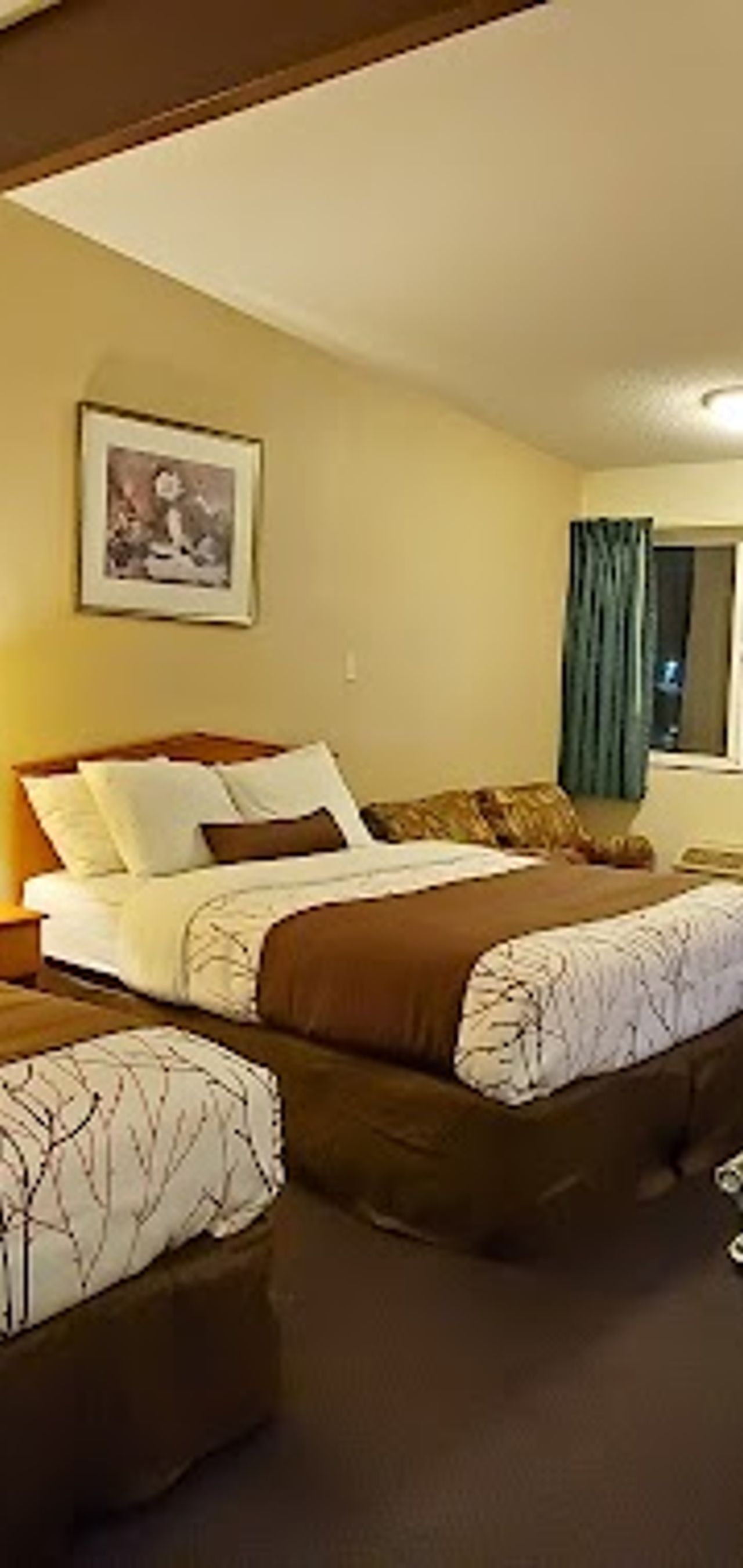 Photo of Olympic Inn & Suites