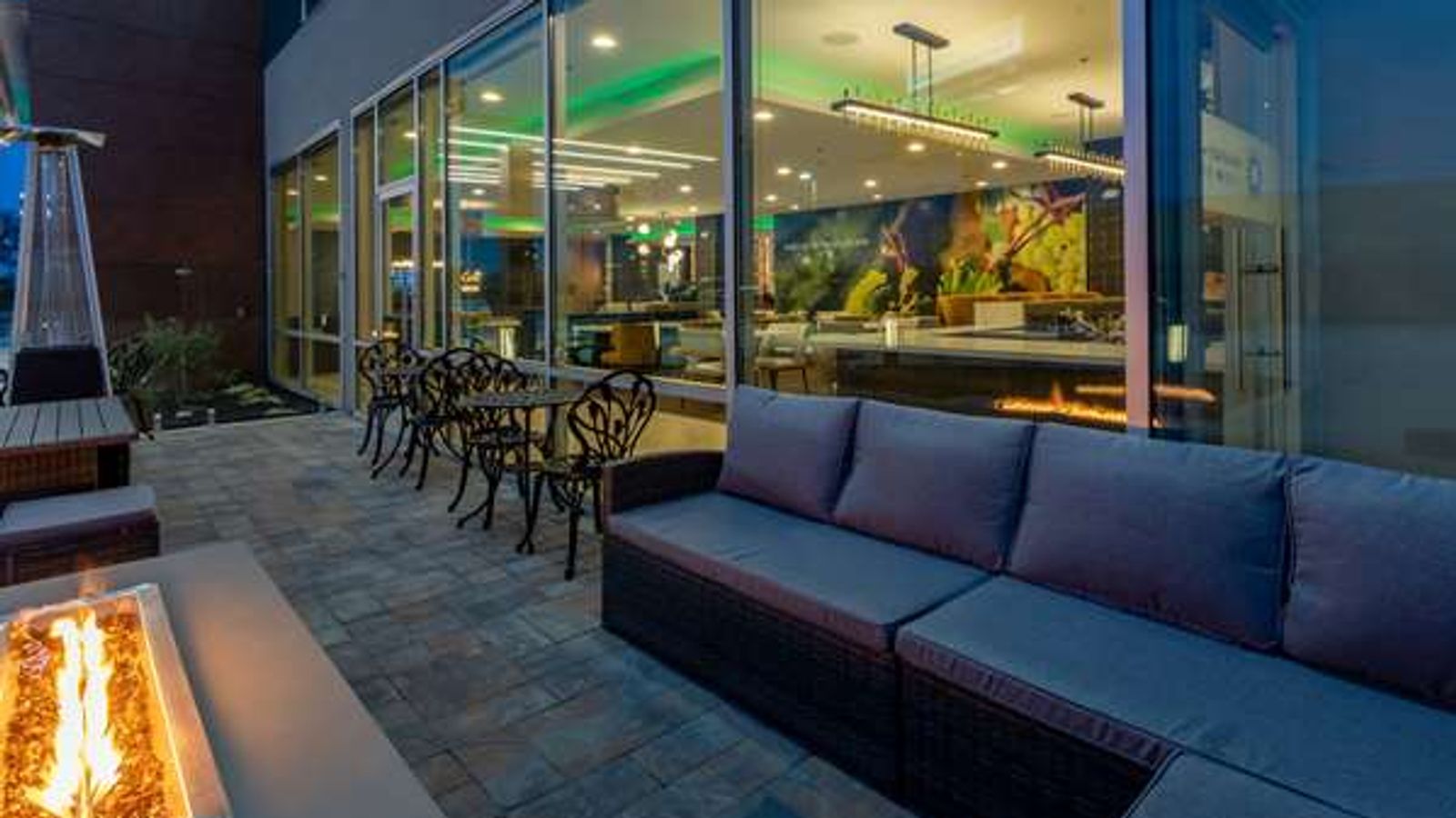 Photo of La Quinta Inn & Suites by Wyndham Galt Lodi North