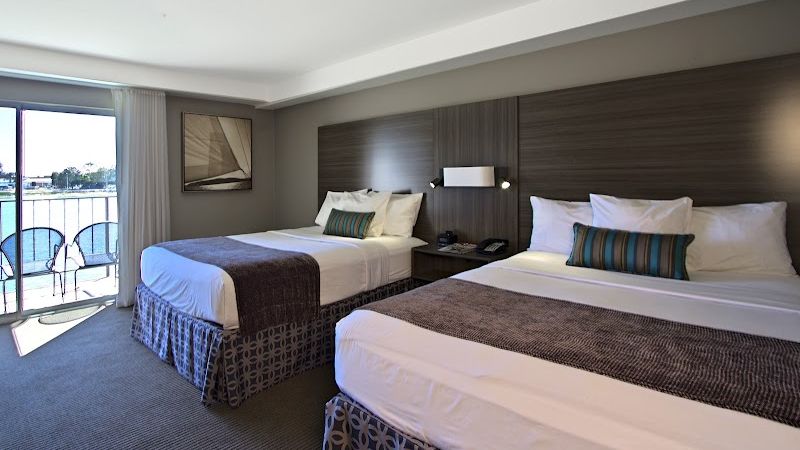 Photo of Executive Inn & Suites