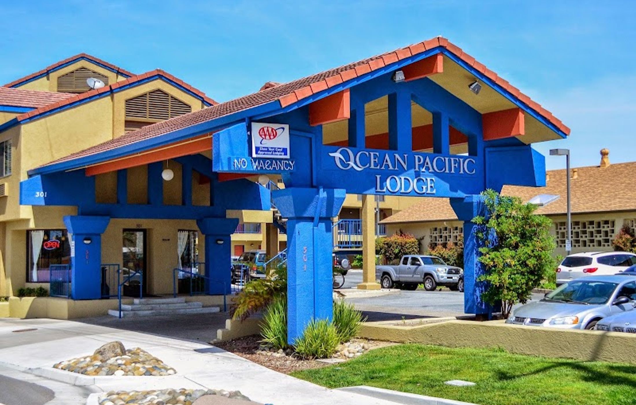 Ocean Pacific Lodge