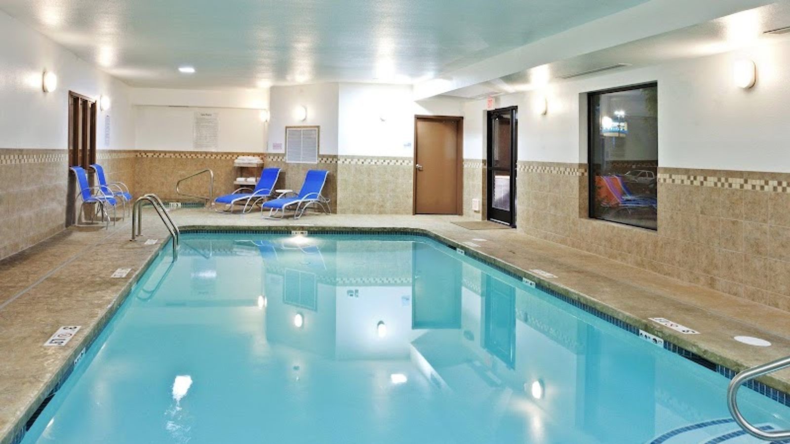 Photo of Holiday Inn Express & Suites Vancouver Mall/Portland Area, an IHG Hotel