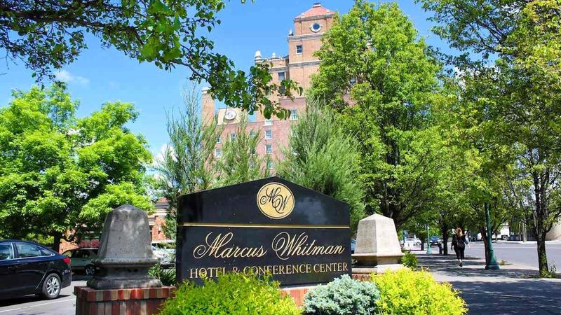 The Marcus Whitman Hotel & Conference Center - Exterior
