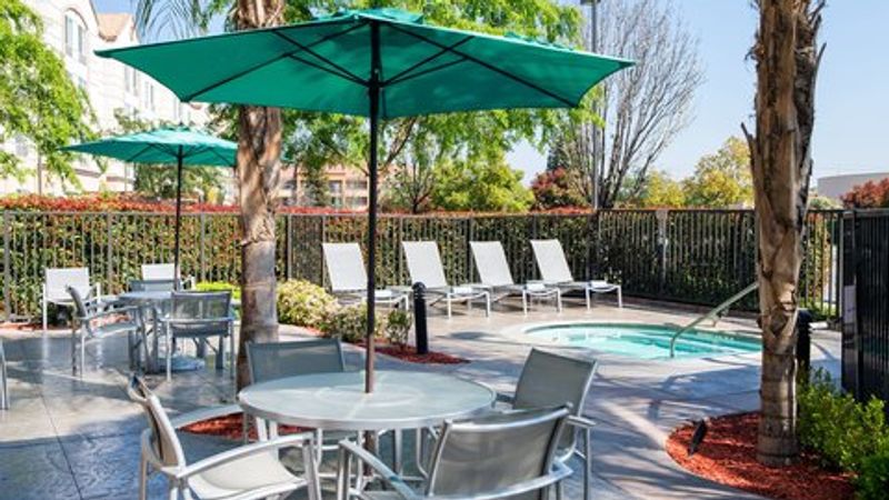 Photo of SpringHill Suites Bakersfield