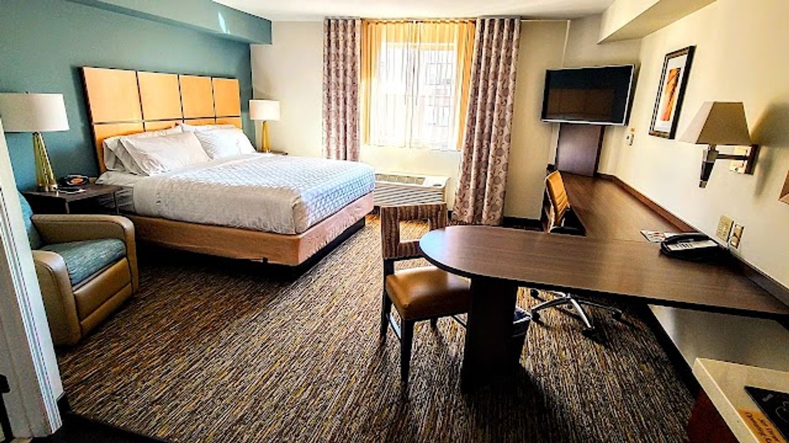 Photo of Candlewood Suites Vancouver-Camas, an IHG Hotel