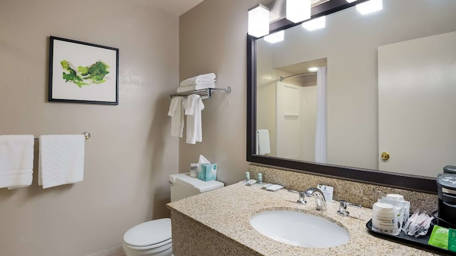 Photo of Best Western New Oregon - Bathroom