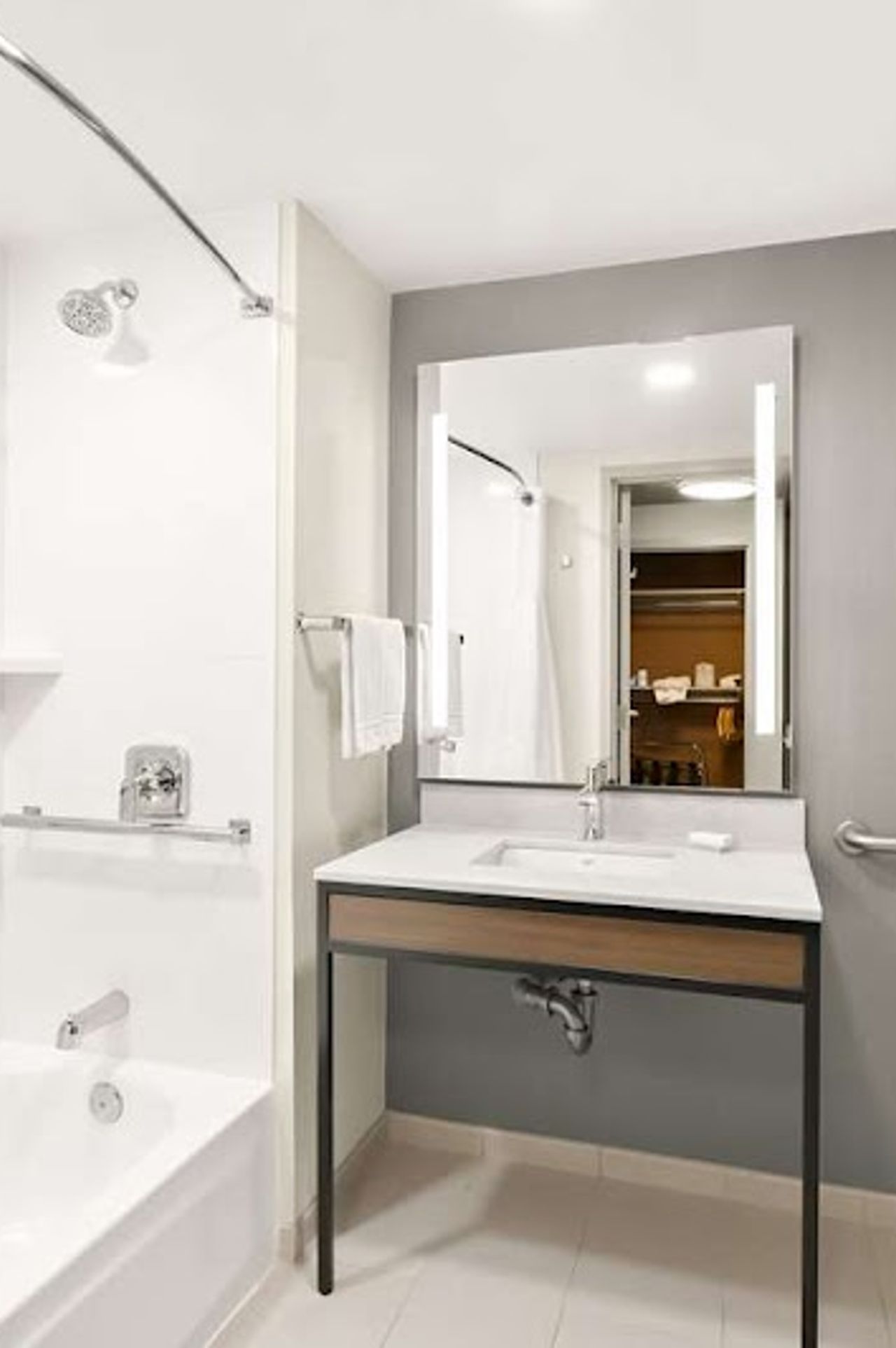 Photo of Hilton Garden Inn San Mateo