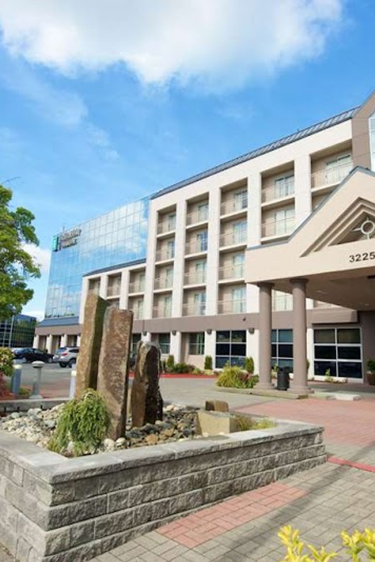 Photo of Embassy Suites by Hilton Seattle Bellevue