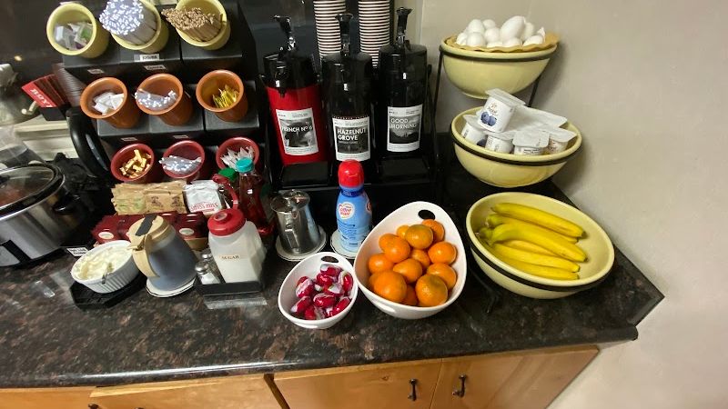 Photo of Monarch Valley Inn Marina at Monterey Bay - Complimentary continental breakfast