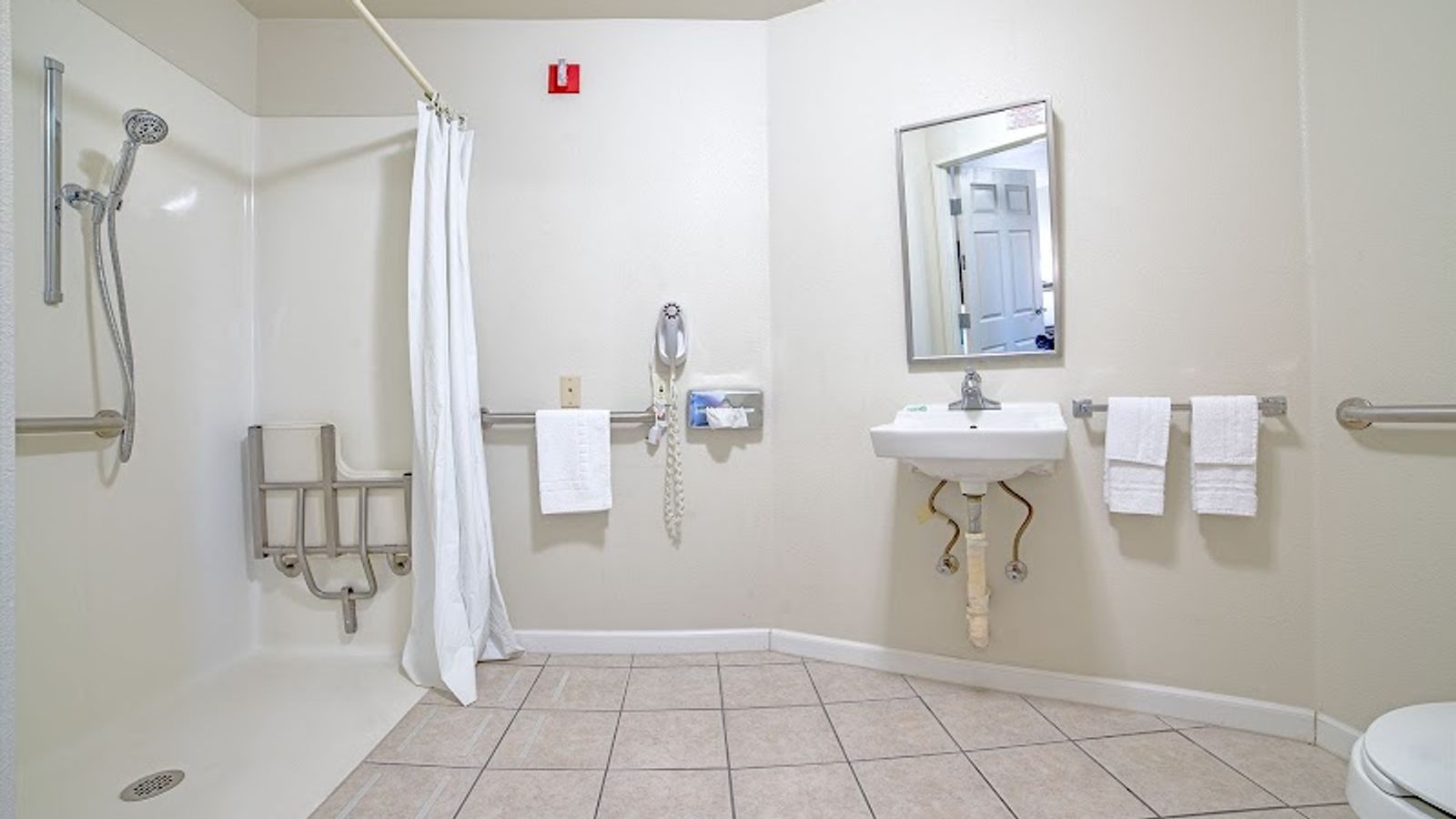 Photo of Turlock Inn