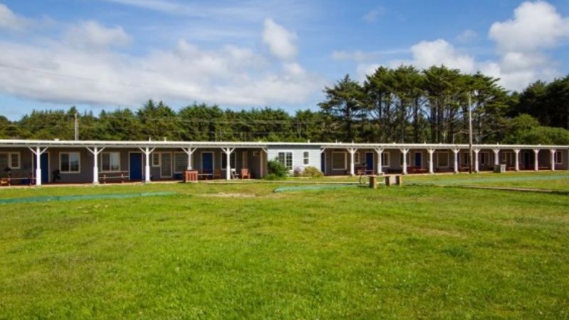 Photo of Deane’s Oceanfront Lodge - Exterior