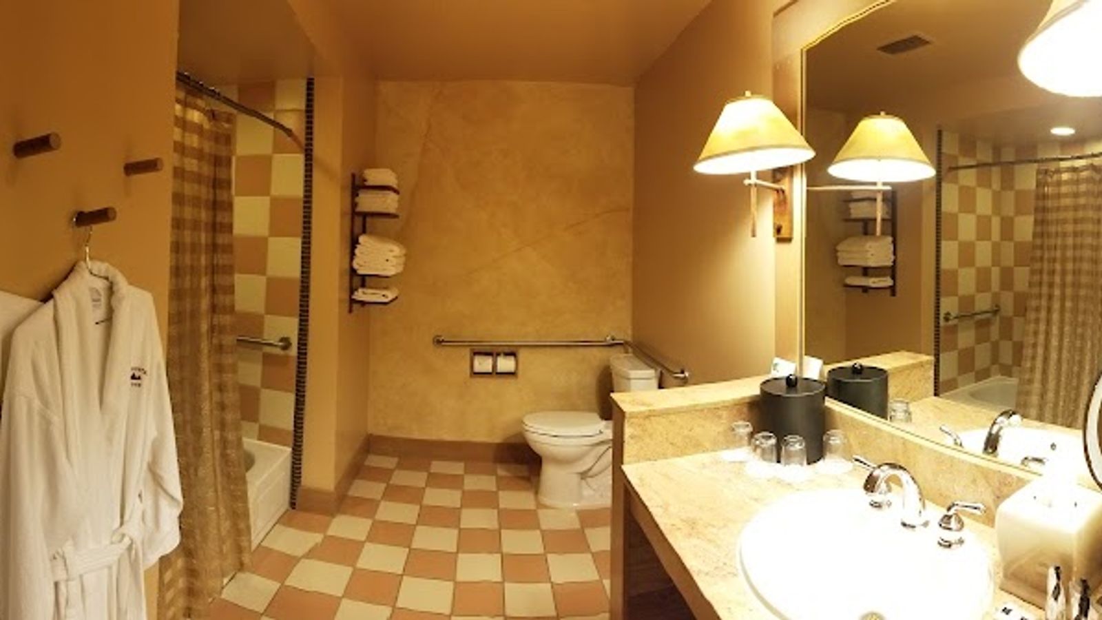 Photo of Sun Mountain Lodge