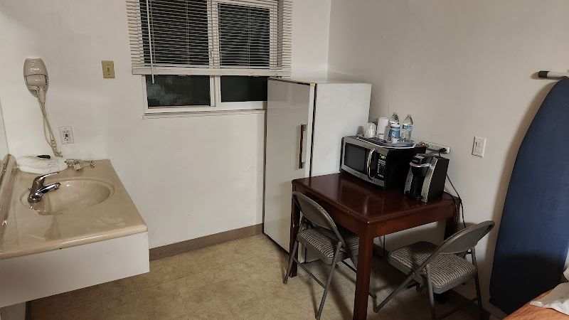 Photo of Redwood Inn