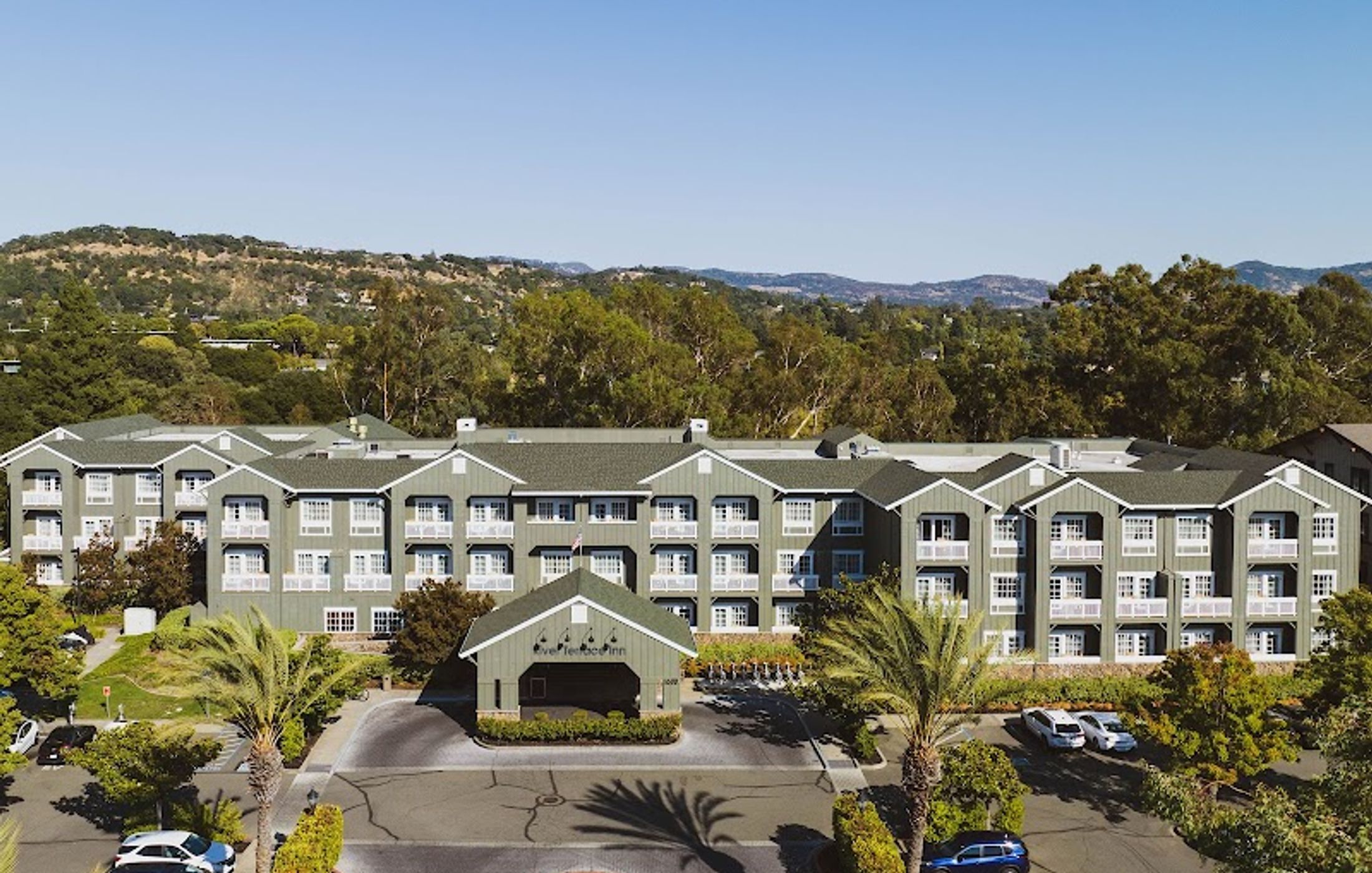 River Terrace Inn