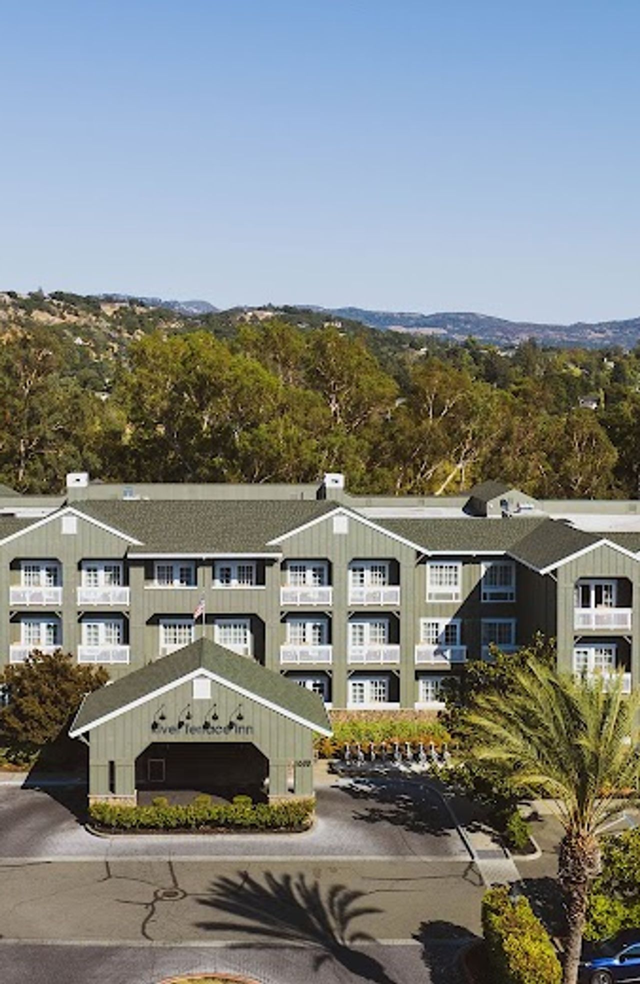 Photo of River Terrace Inn