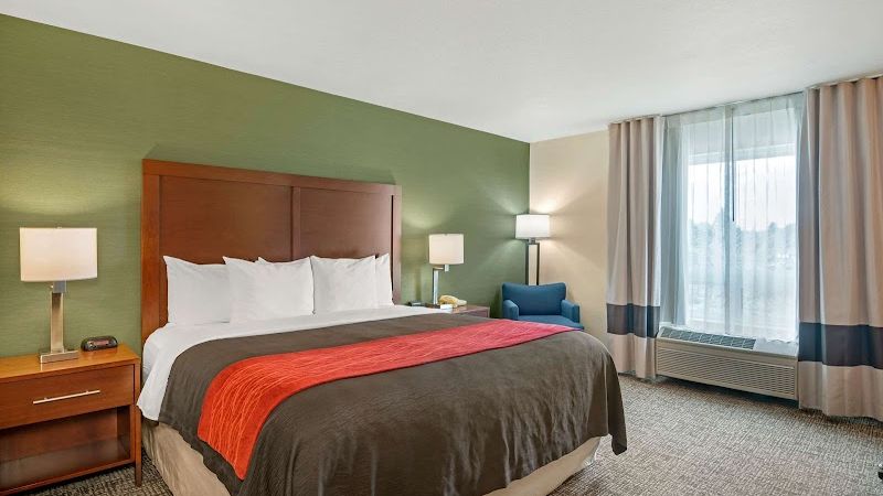 Photo of Comfort Inn & Suites