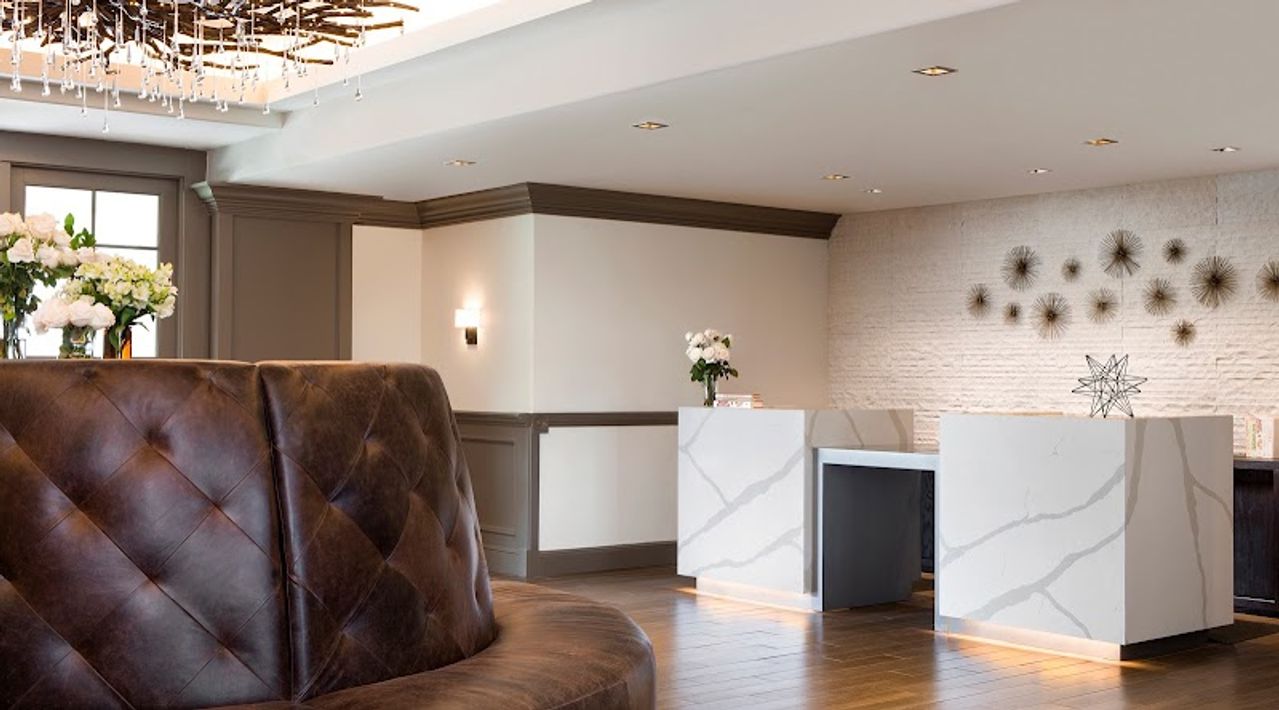 Photo of River Terrace Inn