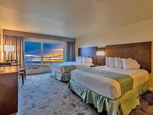 Photo of Driftwood Shores Resort