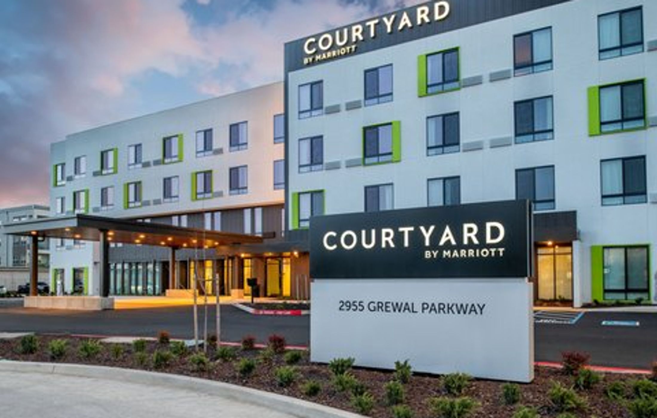 Courtyard Modesto North