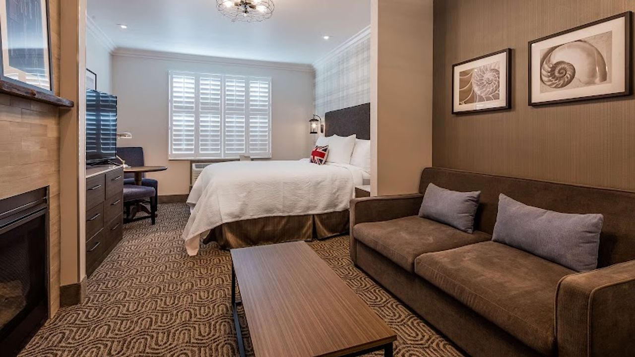 Photo of Aristocrat Hotel, BW Signature Collection