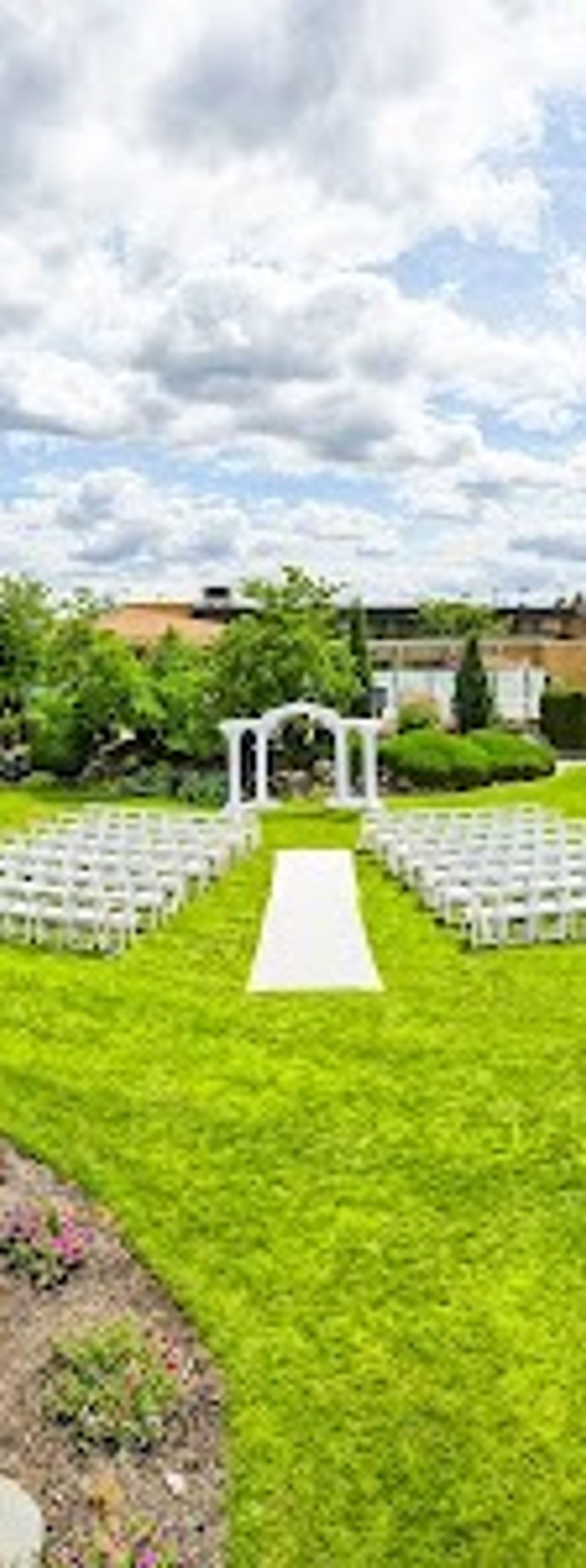 Photo of Mirabeau Park Hotel & Convention Center