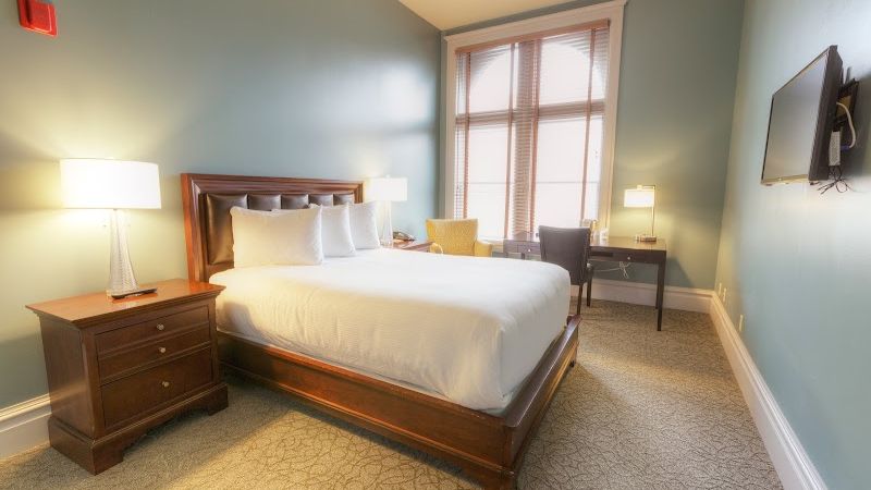 Photo of Montvale Hotel