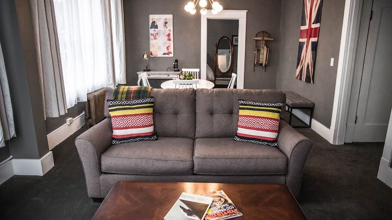 Photo of Hood River Hotel