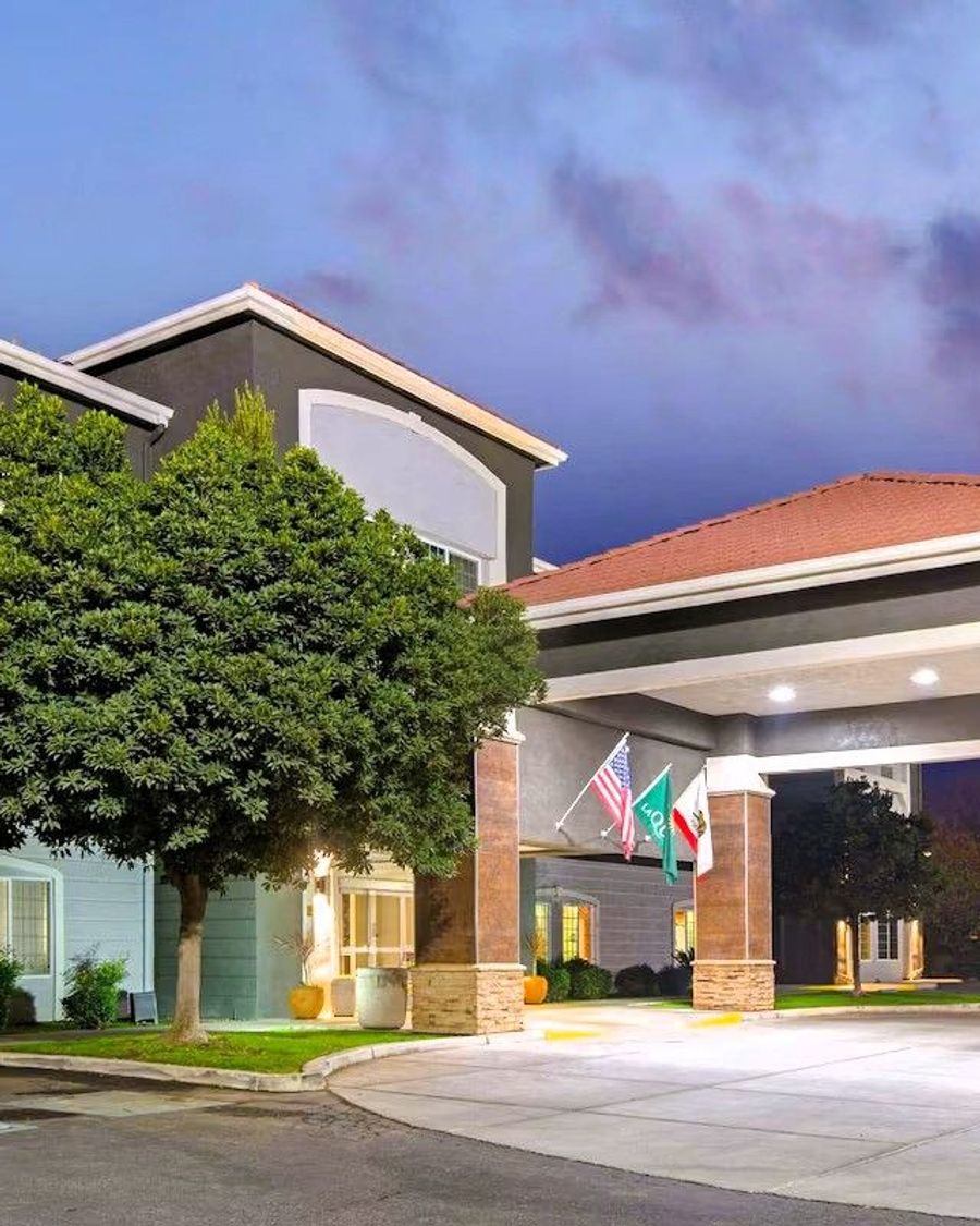 La Quinta Inn & Suites by Wyndham Visalia/Sequoia Gateway