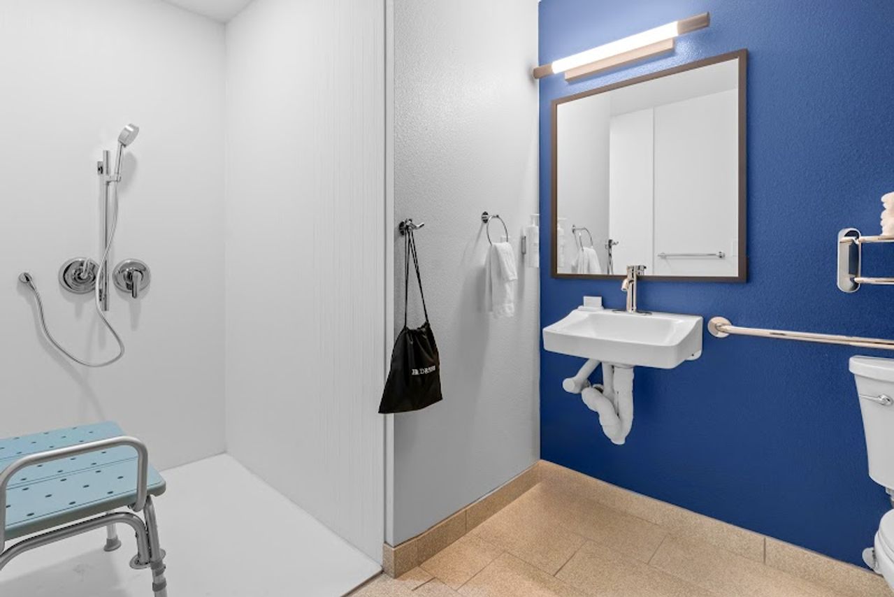 Photo of Spark by Hilton Modesto