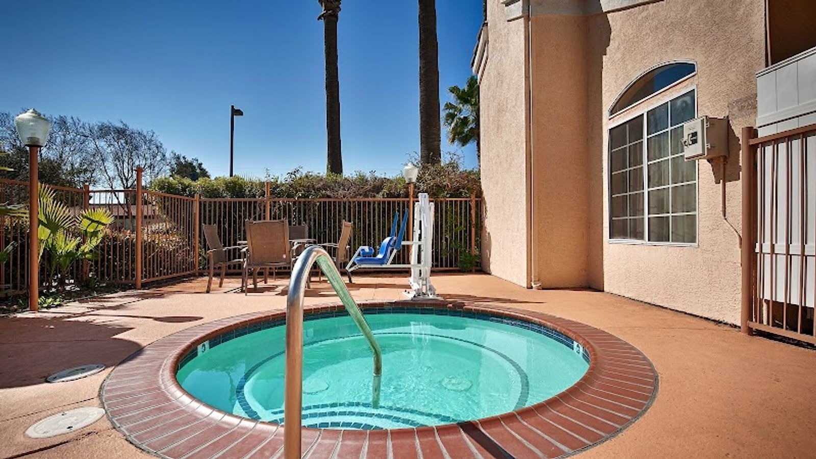Photo of Best Western Palm Court Inn - Outdoor pool and Hot Tub