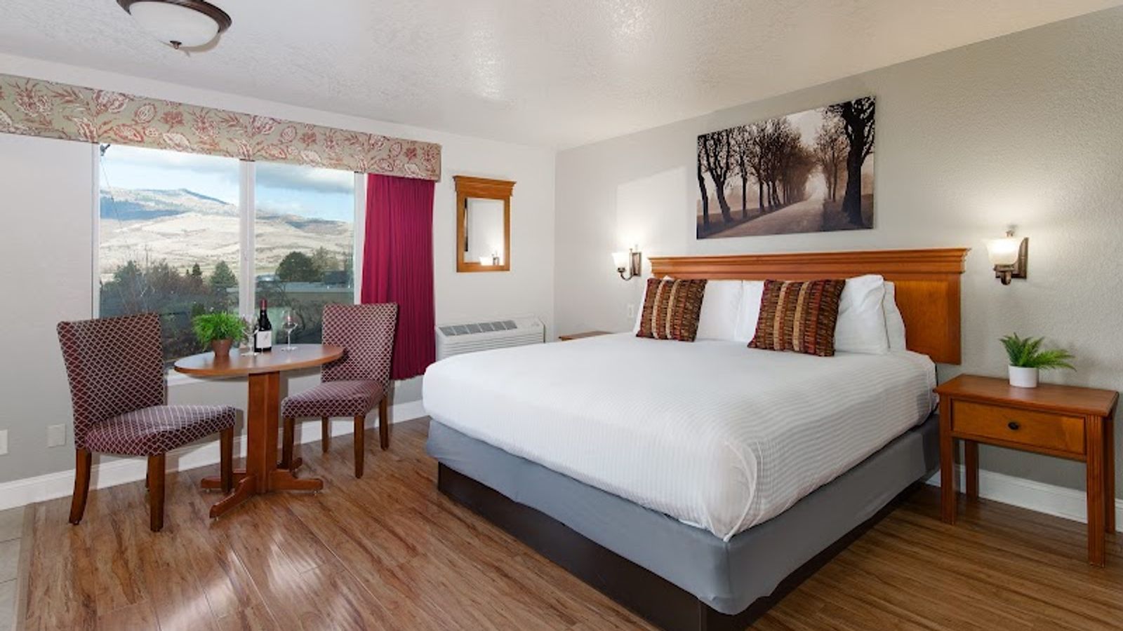 Photo of Stratford Inn