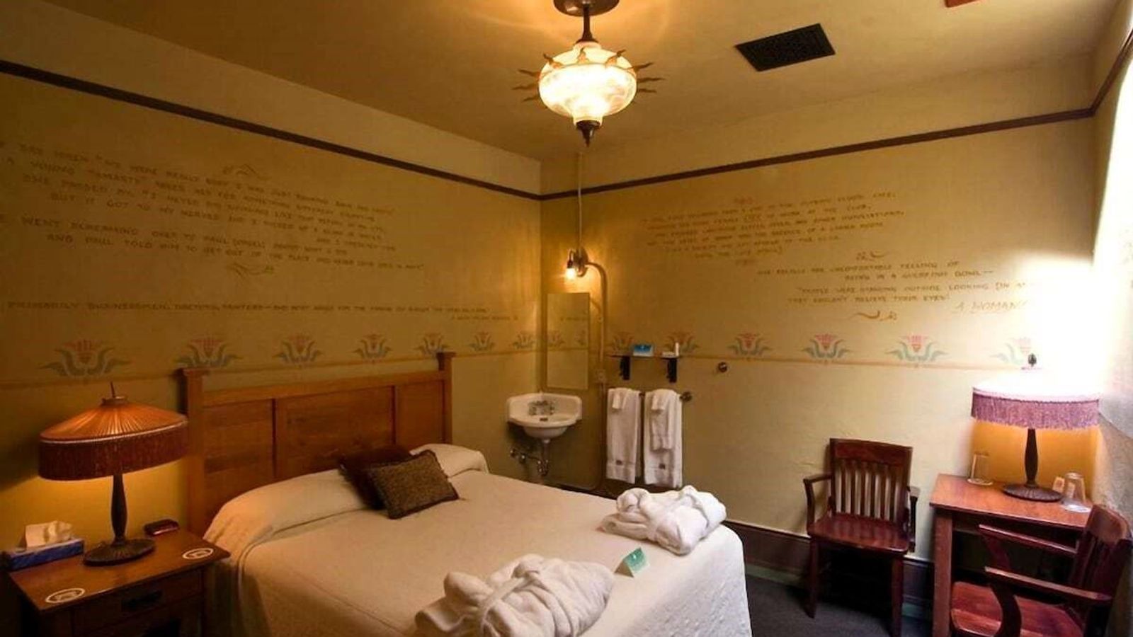 McMenamins Olympic Club - Room