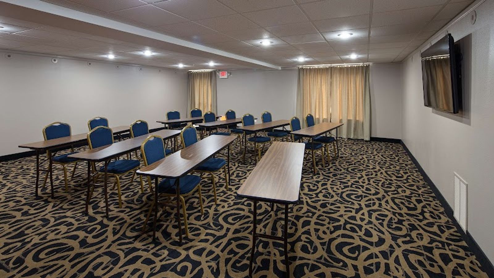 Photo of Best Western Wheatland Inn