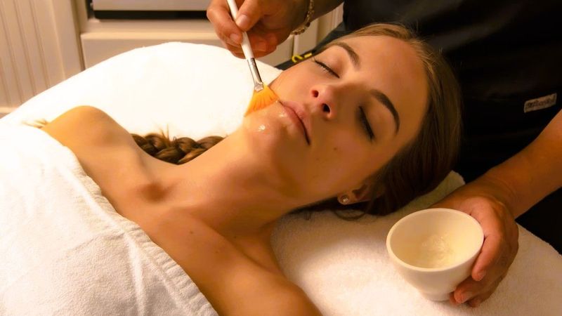 Photo of Overleaf Lodge - Spa, Body treatments, aromatherapy, hot stone massages, deep-tissue massages