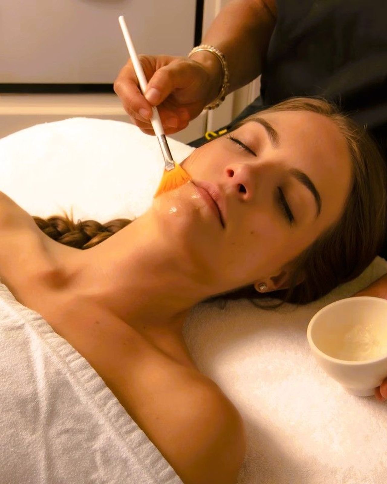 Photo of Overleaf Lodge - Spa, Body treatments, aromatherapy, hot stone massages, deep-tissue massages