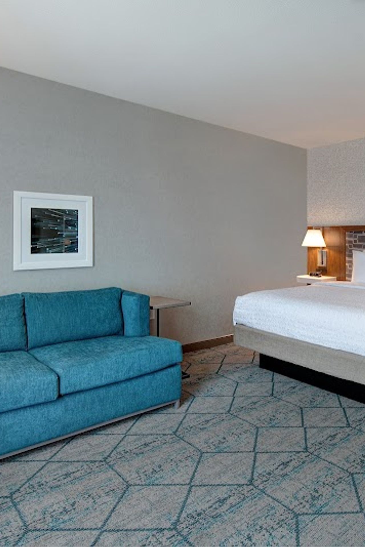 Photo of Hampton Inn & Suites Sunnyvale Silicon Valley