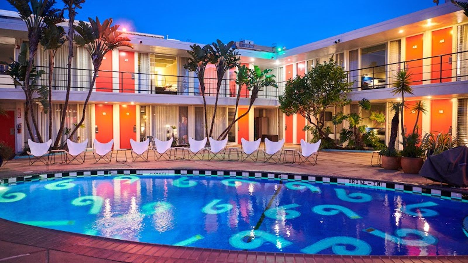 Photo of Phoenix Hotel