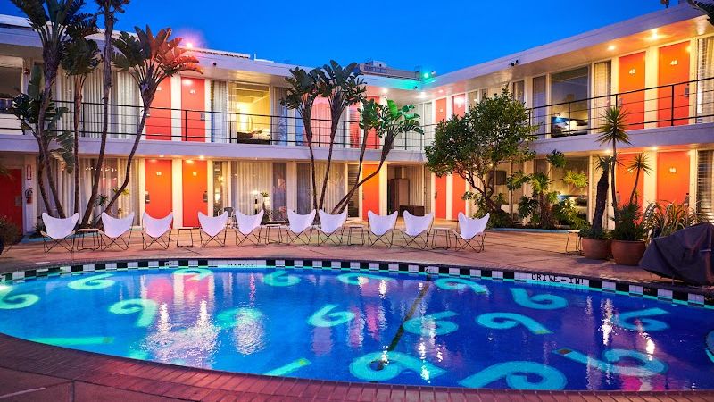 Photo of Phoenix Hotel