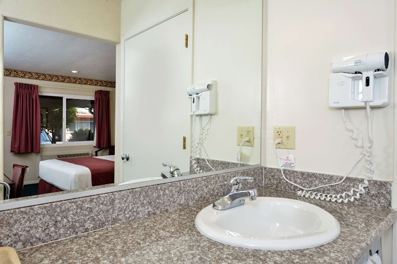 Photo of Americas Best Value Inn Sky Ranch Palo Alto