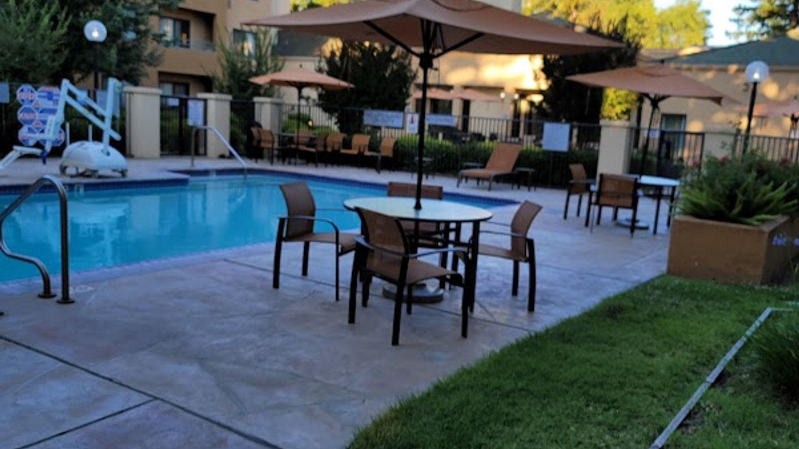 Photo of Courtyard Sacramento Airport Natomas