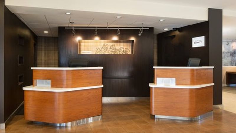 Photo of Courtyard Fresno