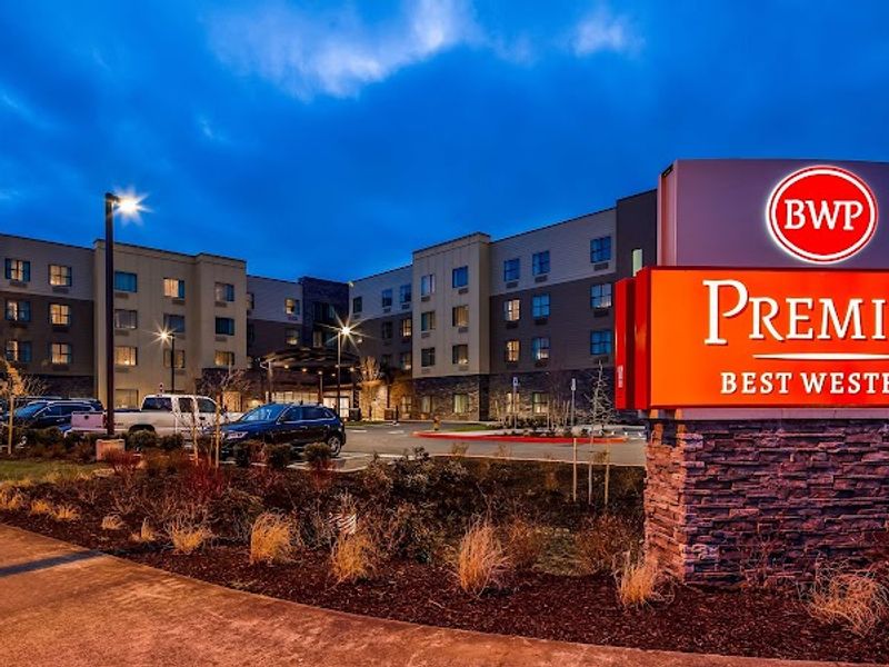 Best Western Premier Hotel at Fisher's Landing