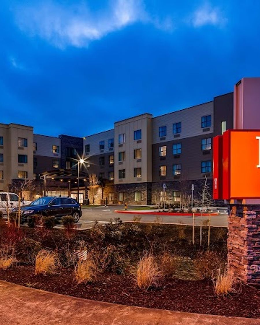 Best Western Premier Hotel at Fisher's Landing