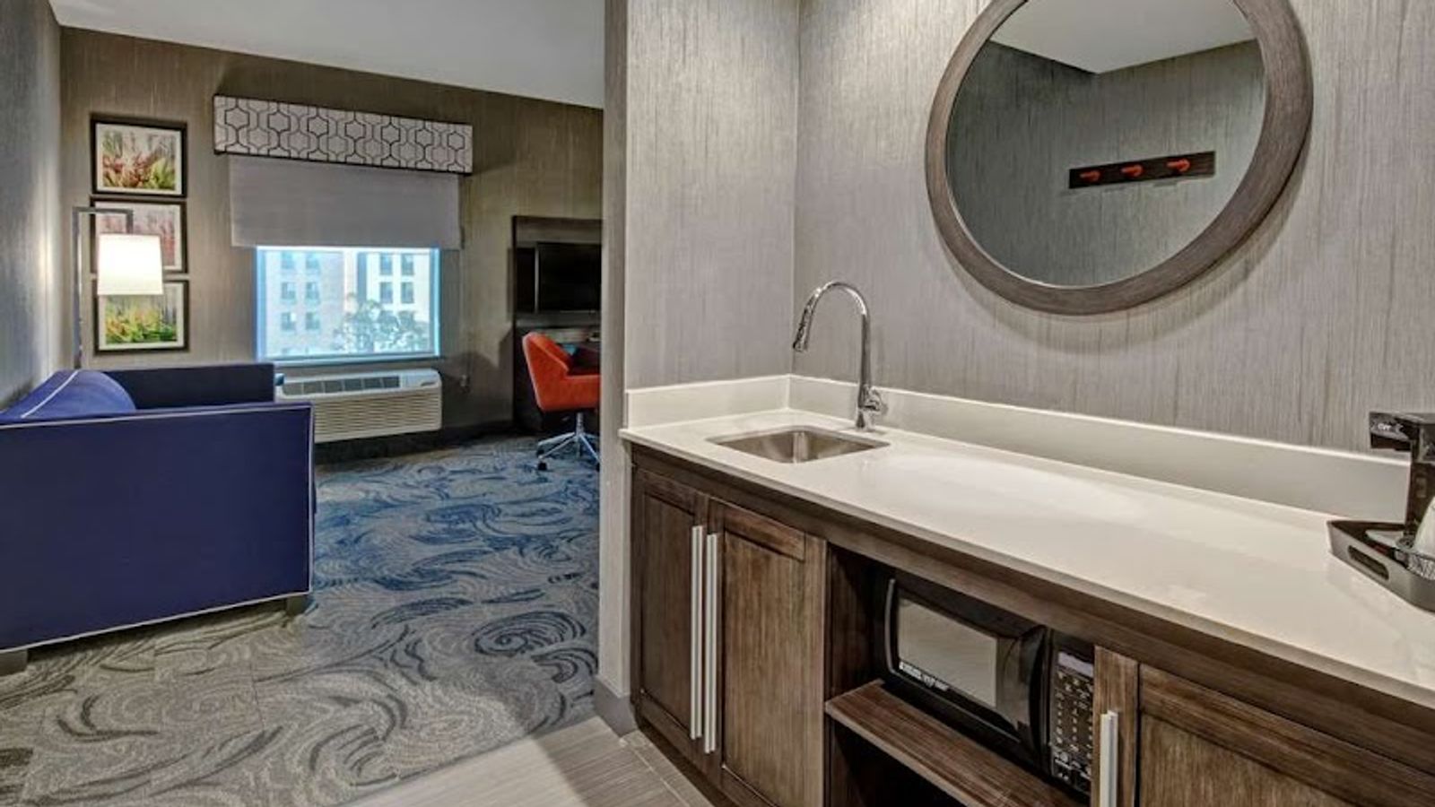 Photo of Hampton Inn Fresno Airport