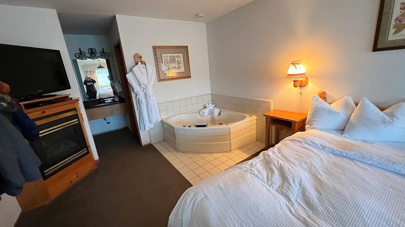 Photo of Linderhof Inn