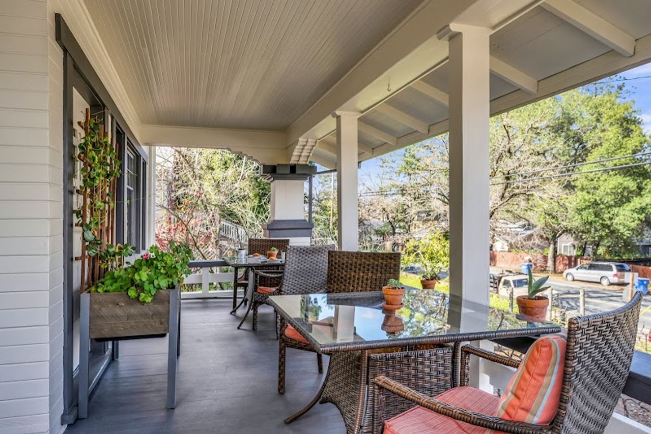 Photo of Craftsman Inn