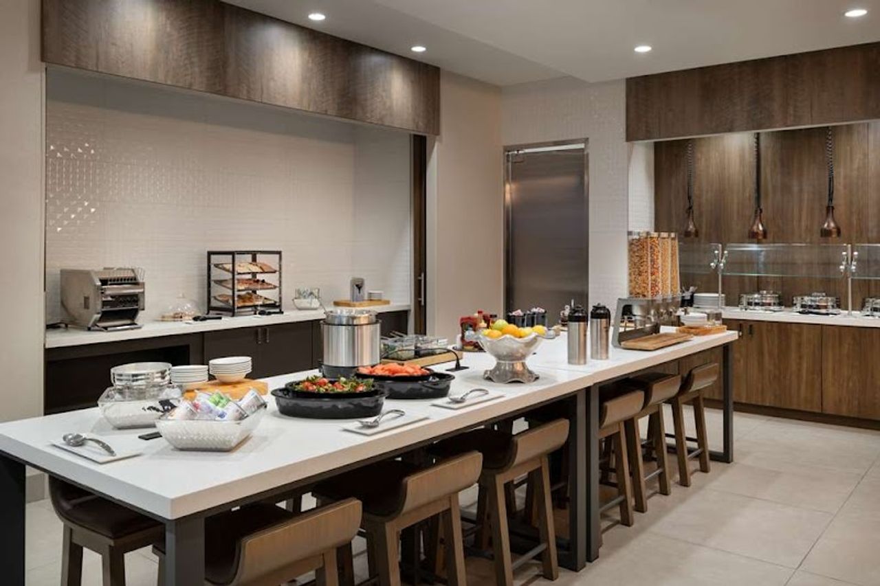 Photo of Hilton Garden Inn Visalia