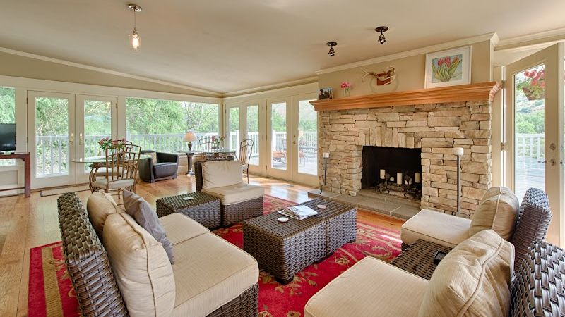 Photo of Warm Springs Inn & Winery