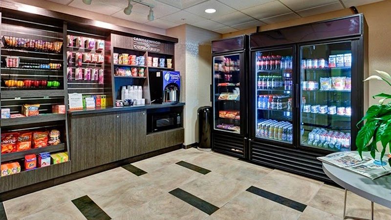 Photo of Candlewood Suites Portland-Airport, an IHG Hotel