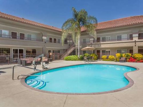 Photo of Baymont by Wyndham Modesto Salida